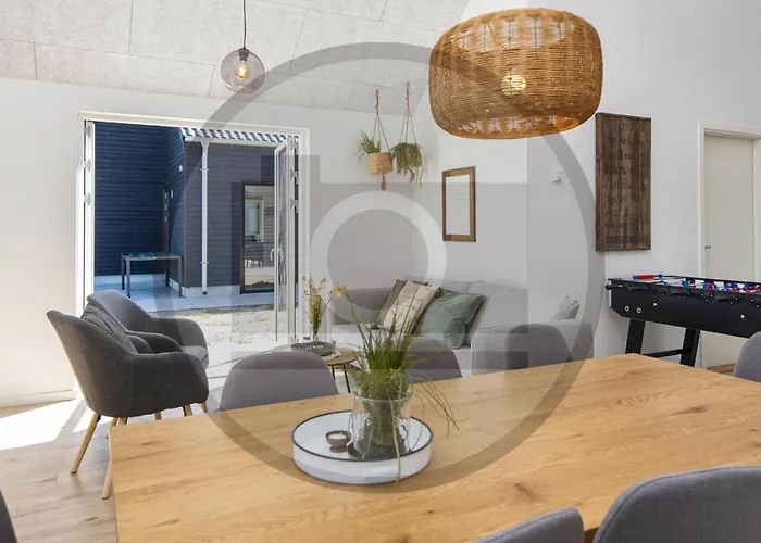 4 Bedroom In