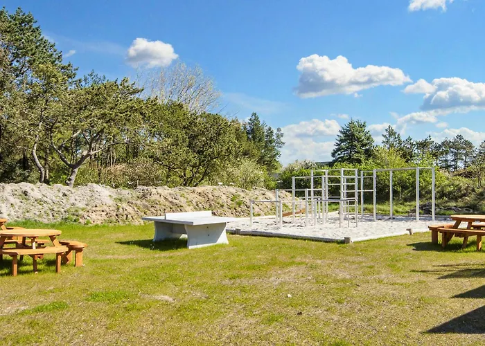 4 Bedroom In Glesborg